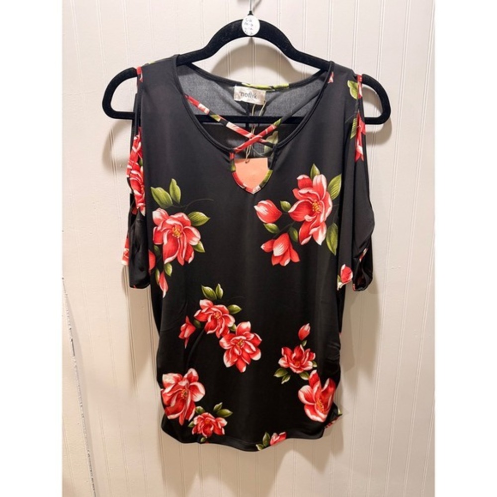 Noflik Floral Cold Shoulder Top‎ Black Red Strappy Neck Keyhole Blouse NEW